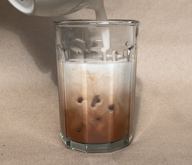 Chocolate Tahini Iced Chaga – Rainbo