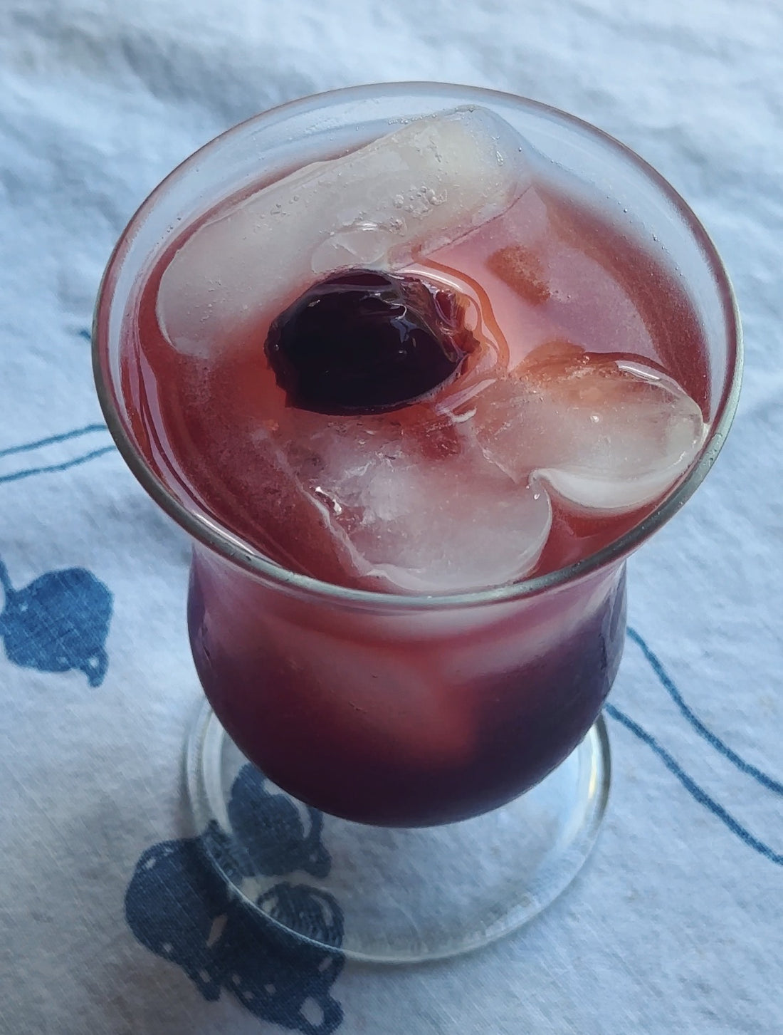 Tart Cherry Spritz